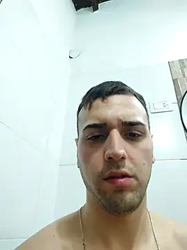 Agusss_2000 live XXX chat
