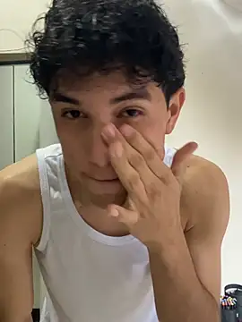 Chat XXX en directo de KindPrince_