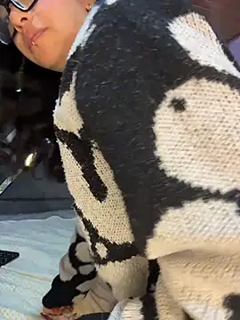 צ'אט XXX בשידור חי של Amy_channel