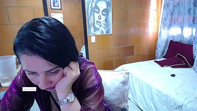 charlote_temple Chat XXX live