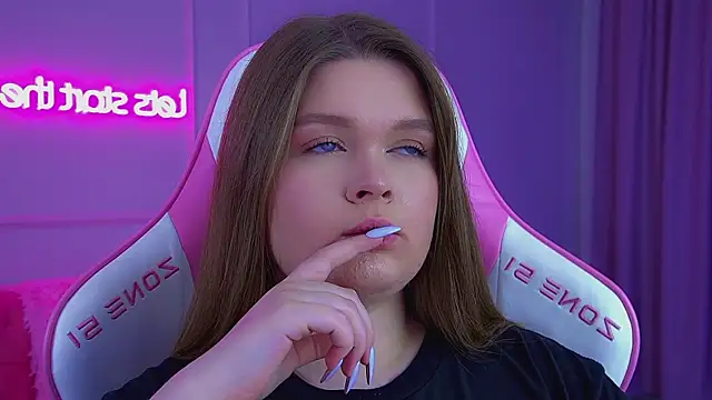 CrystalLyons Live XXX-Chat