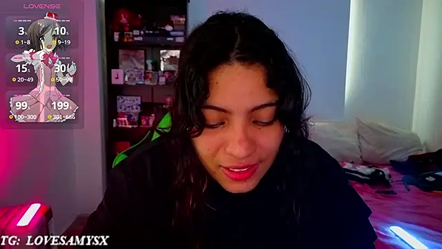 Lovelyamyy's Live XXX Chat