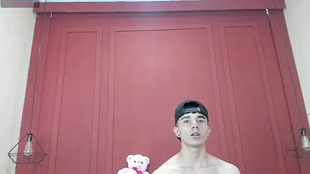 MaximumSteel_ élő XXX-chatje