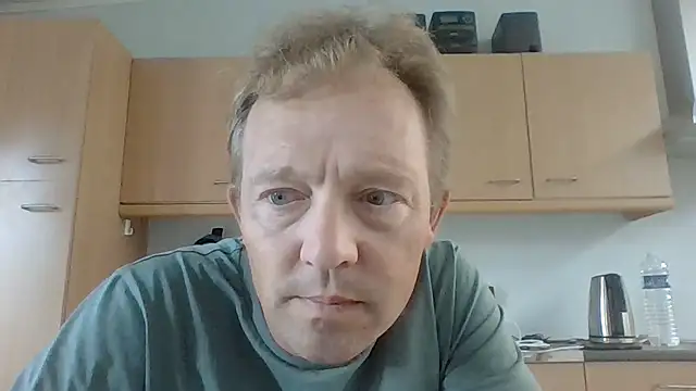 Chat +18 de bertolini ao vivo