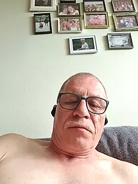 NextAct92 Live XXX-Chat