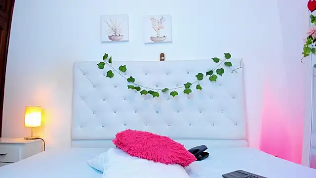 XXX chat uživo modela missdanger_
