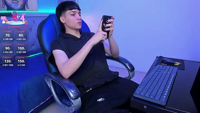 SamBlack_ webcam show