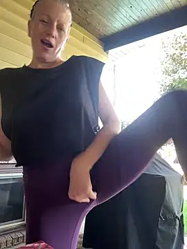 MilfOfDreams' Webcam Show