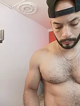 צ'אט XXX בשידור חי של Mike_savage3