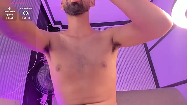 Онлайн чат XXX Tyler_204