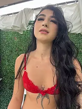 Chat +18 de BadLilAngelXXX ao vivo