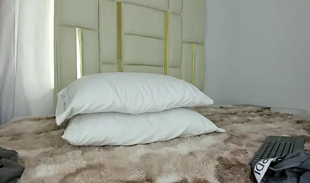 I_S_A_K__ 라이브 XXX 채팅