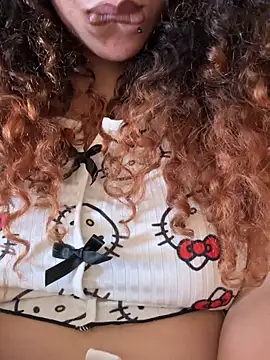 Msaytara_sexy Adlı Modelin Web Kamerası Şovu