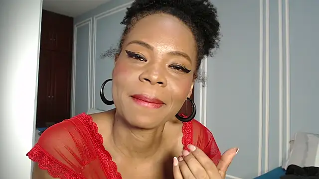 ChantalGarner 라이브 XXX 채팅