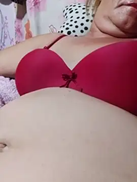 vickyhot1966 Adlı Modelin Canlı XXX Sohbeti