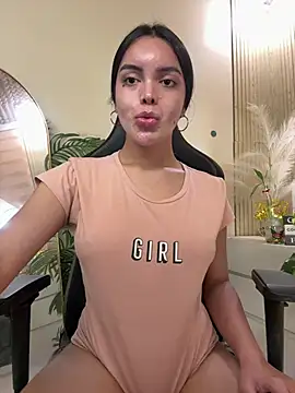 TS-SimplyTheBest – Naživo XXX chat