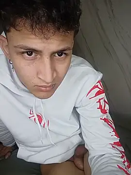 Axel_Romanov Chat XXX in diretta