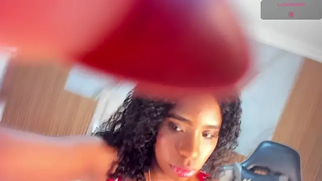 lia_16 élő XXX-chatje