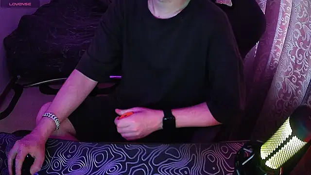 ZXCENSORED-'s Live XXX Chat