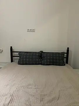 dark_noir_'s Webcam Show