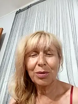 TrinaAdair's Live XXX Chat