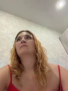 Chat +18 de AdelRich ao vivo