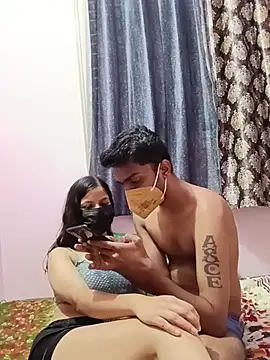 Show de HOT-SPICYSANU na webcam