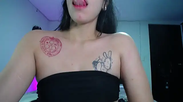 LiLucianaのライブXXXチャット