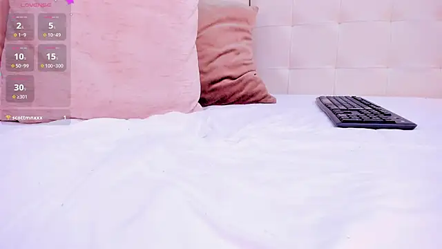 AngellStone live XXX chat