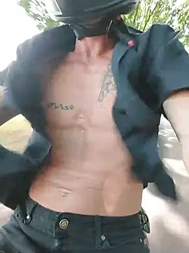 הופעת וובקאם של WhiteAnacondaNL