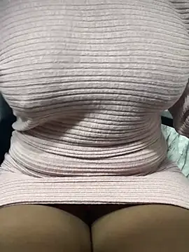 Millie246 Chat XXX in diretta