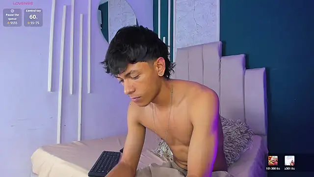 Im_Kael_ Show Webcam