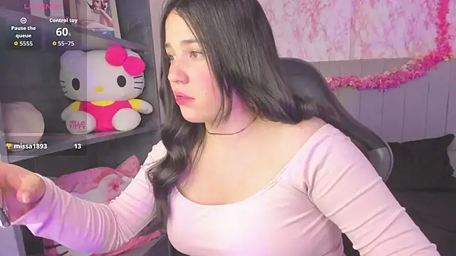 Chat +18 de Julieth_Caandy ao vivo