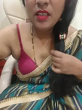 Show de Rukmini_Rukku_97 na webcam