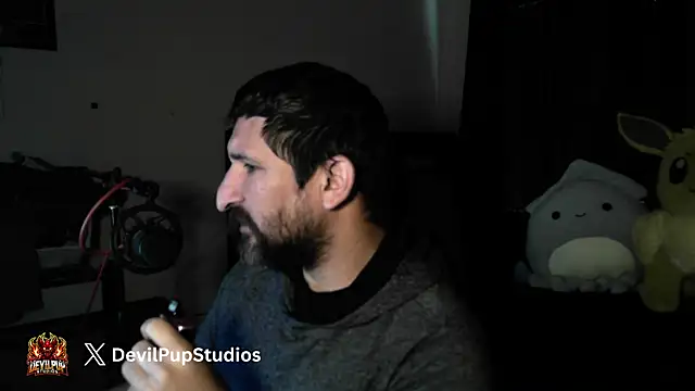 Chat +18 de DevilPup75_ ao vivo