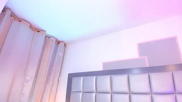 دردشة Maddie_Ray الجنسية المباشرة