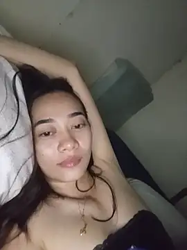 Chat +18 de urnaughty_creamypie ao vivo