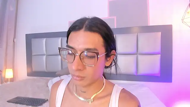 Živý XXX chat Maddie_Ray