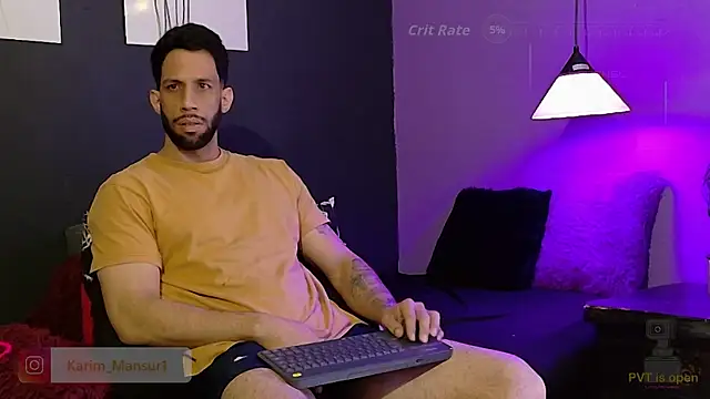 Karim_mansur XXX чат на живо