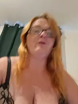 Naughtybutnicedaisy's Live XXX Chat