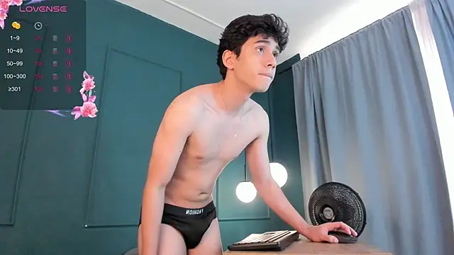 Milan_saint – Naživo XXX chat