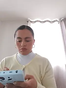 XXX chat uživo modela ALEJA__22
