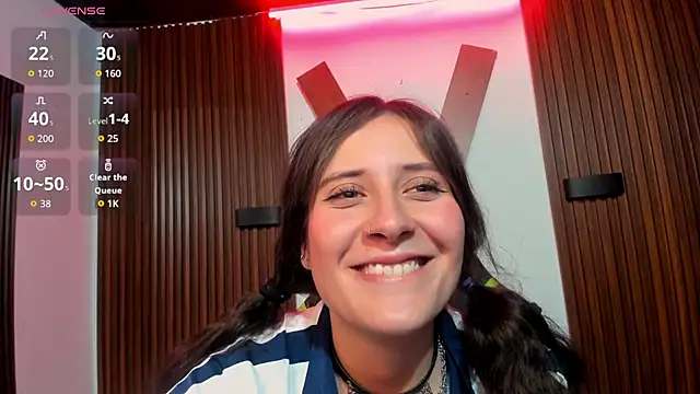XXX chat uživo modela nina_daft