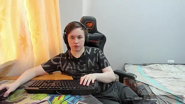 XXX chat uživo modela iliaskrislove