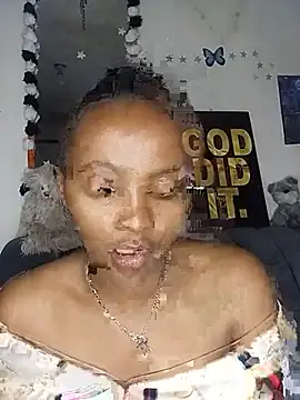 BustyBetty019's Live XXX Chat