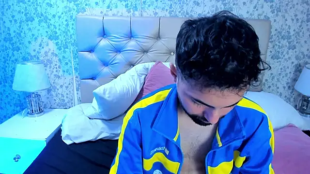 AndrewCrooss Live XXX-Chat