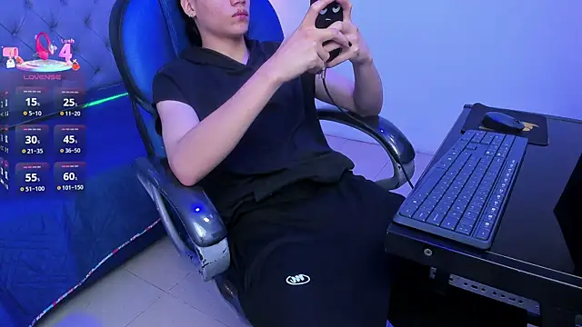 SamBlack_ 라이브 XXX 채팅