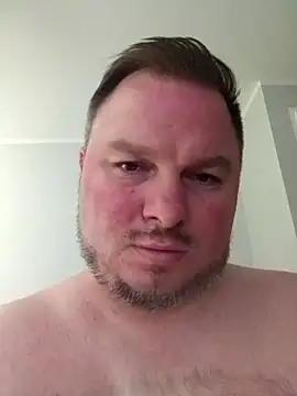 הופעת וובקאם של JayGirthy36