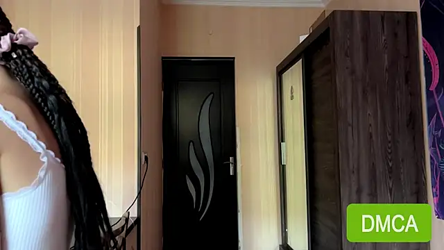 JuliaPierce 即時 XXX 聊天