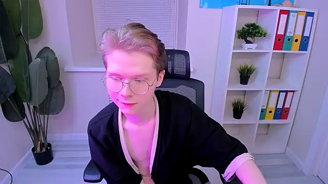 DanielSanders live XXX chat